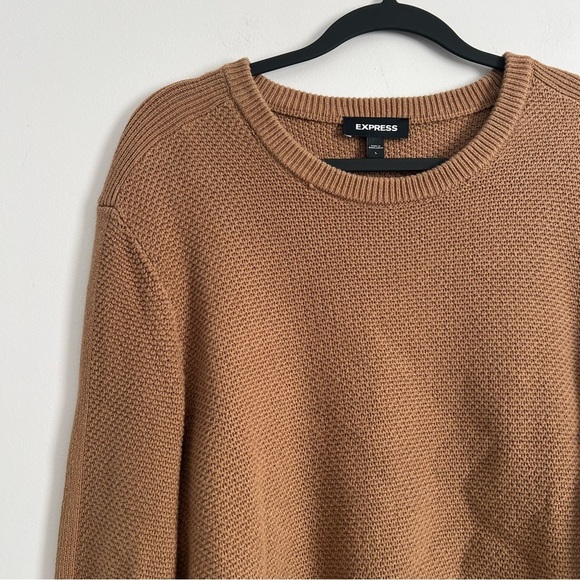 Express brown textured crewneck sweater - Picture 3 of 4